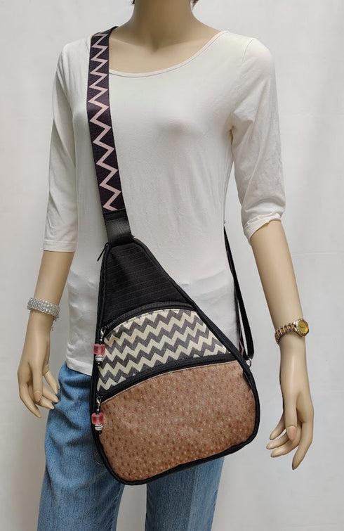 Zig Zag Deco Sling